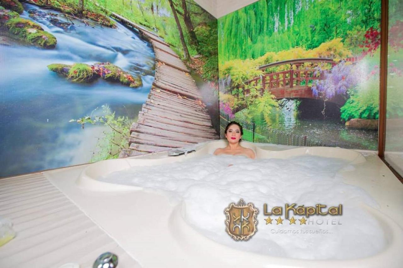 La Kapital Hotel Ambato Extérieur photo